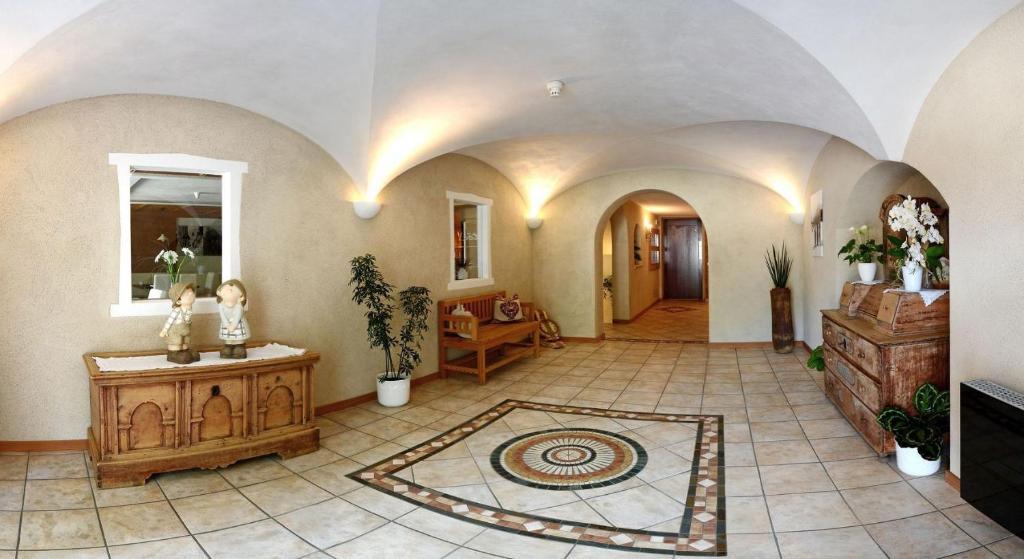 Residence Rautal B&B ***S San Vigilio Di Marebbe Eksteriør billede