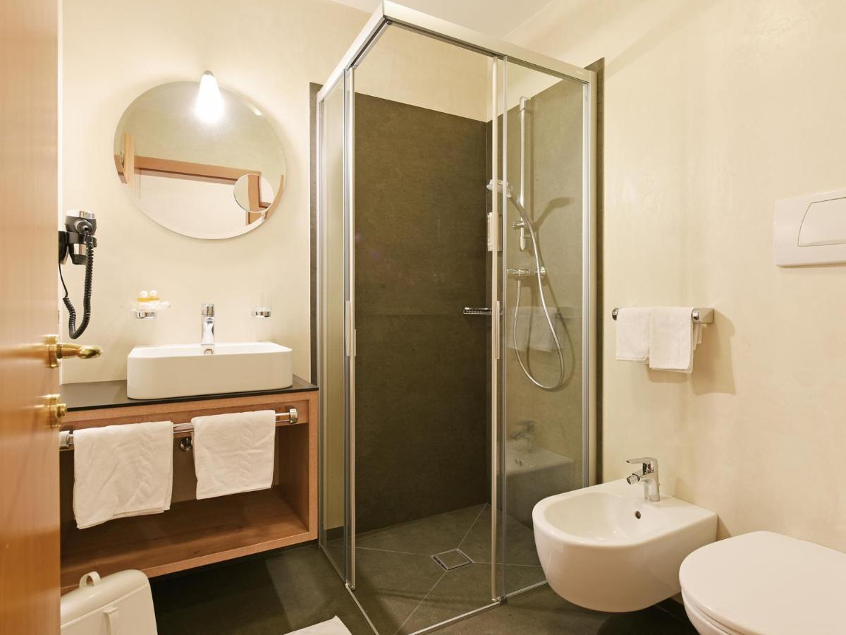 Residence Rautal B&B ***S San Vigilio Di Marebbe Eksteriør billede